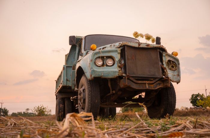 Cash For Unwanted Trucks In Perth