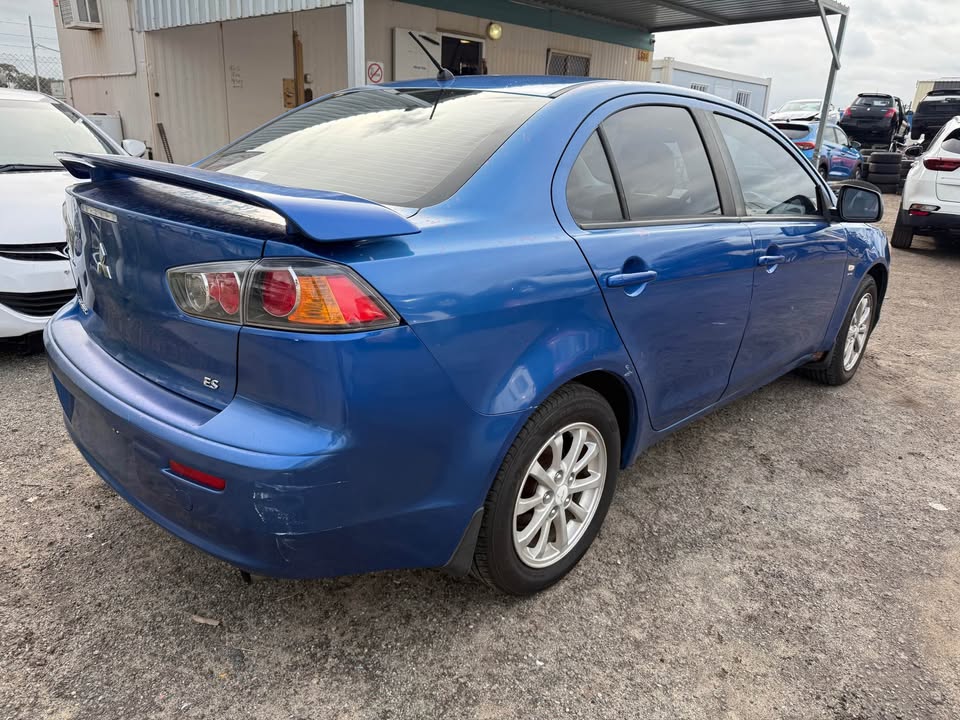 Wrecking 2009 Mitsubishi Lancer 4 - Wrecking 2009 Mitsubishi Lancer - ZZ Auto Wreckers Wrecking 2009 Mitsubishi Lancer